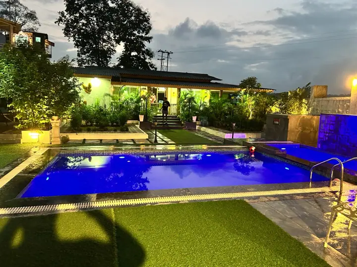 Villa 50001, Khopoli